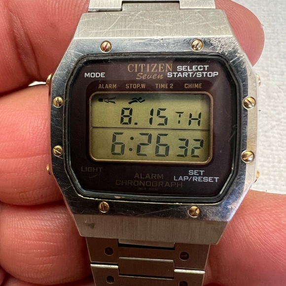 Vintage citizen seven watch Model # 9500-284640 1980s - Picture 3 of 10